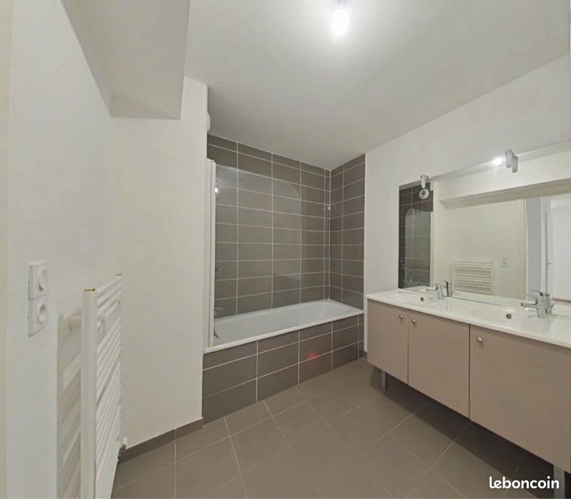 Appartement à louer, 65m², Villeurbanne