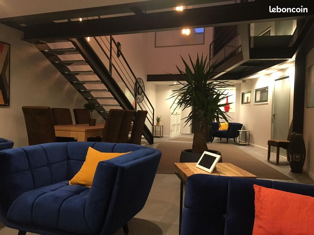 Appartement à louer, 200m², Oullins