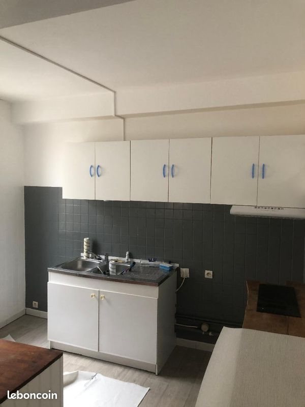 Appartement à louer, 80m², Rochefort