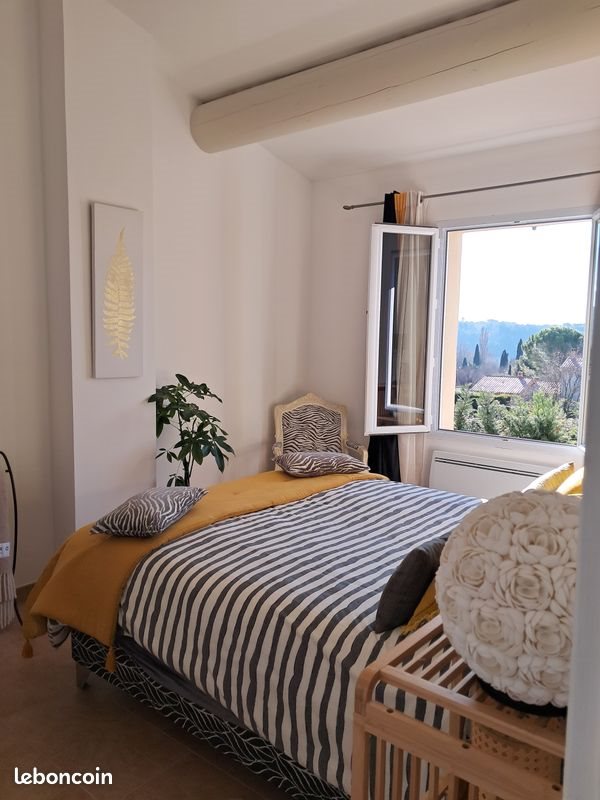 Maison à vendre, 106m², Puyvert