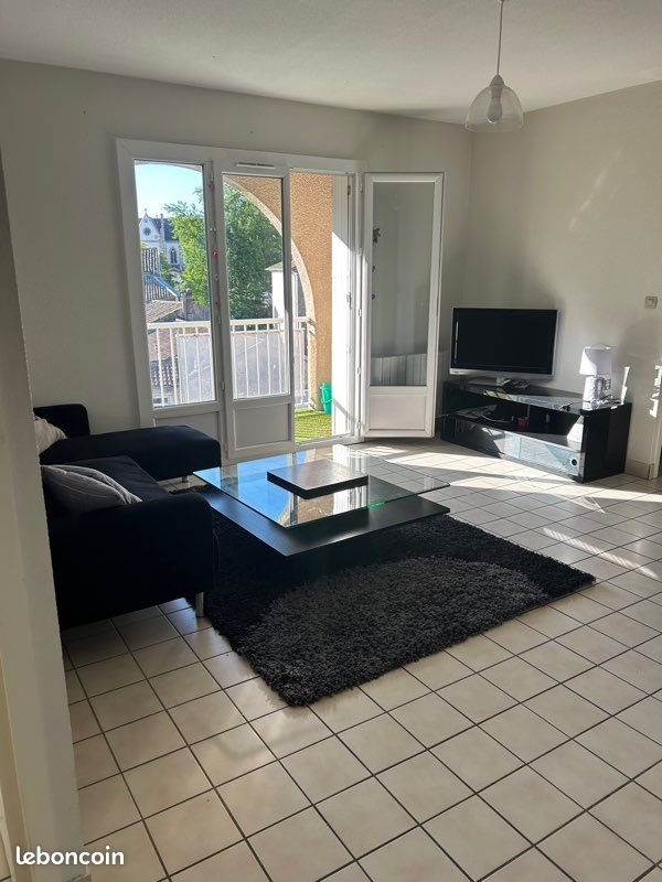 Appartement à louer, 46m², Vals-les-Bains