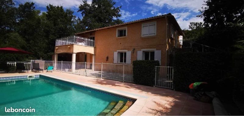 Appartement à louer, 40m², Bargemon