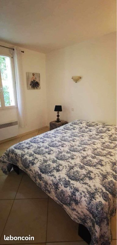 Appartement à louer, 40m², Bargemon
