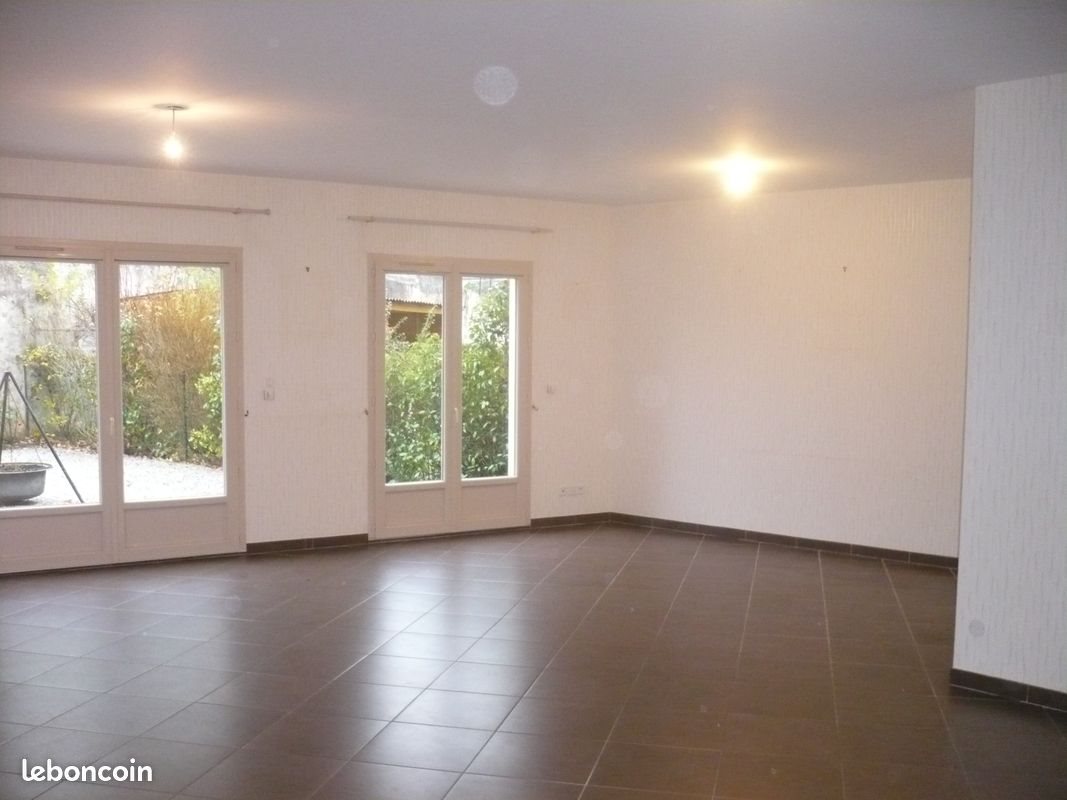 Maison à louer, 72m², Sées