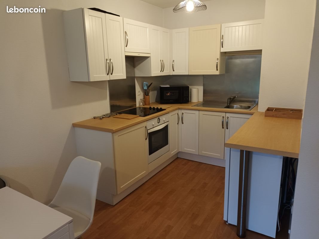 Appartement à louer, 41m², Plescop