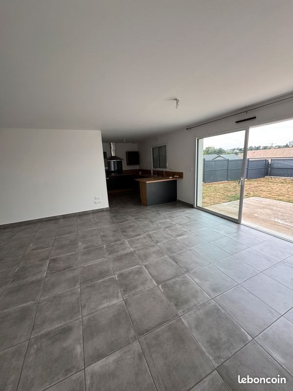Maison à louer, 106m², Poitiers