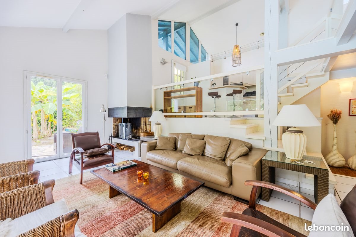 Maison à vendre, 120m², Bassussarry