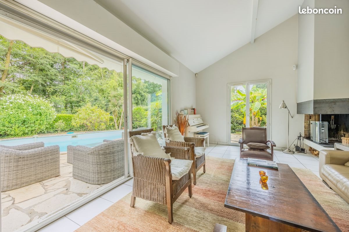 Maison à vendre, 120m², Bassussarry