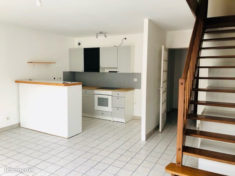 Appartement à louer, 58m², Reims