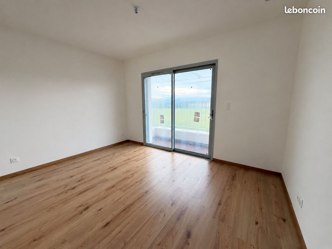 Maison à louer, 116m², Saint-André-le-Gaz