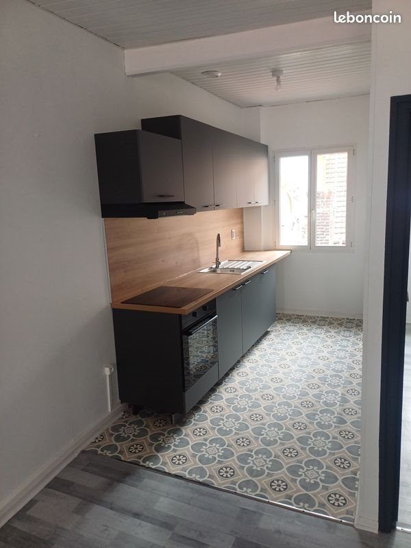 Appartement à louer, 72m², Guînes