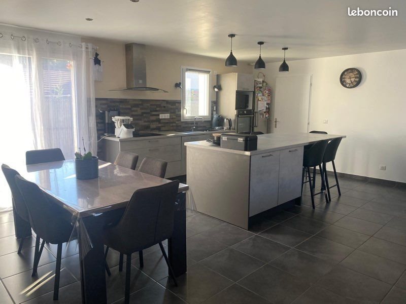 Maison à vendre, 100m², Sainte-Sigolène