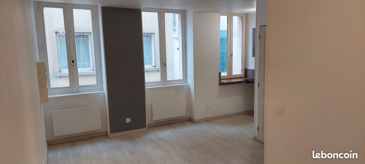 Appartement à louer, 27m², Saint-Symphorien-d'Ozon