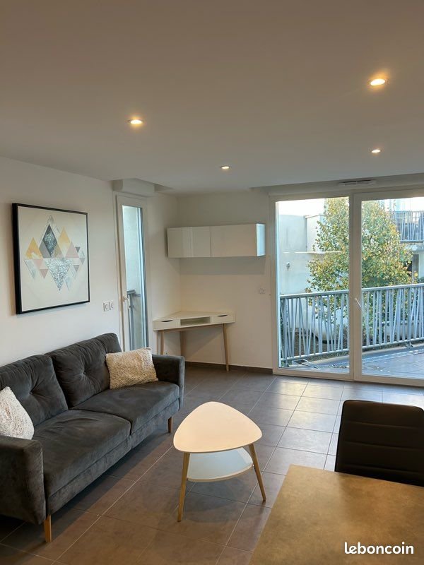 Appartement à louer, 44m², Lentilly