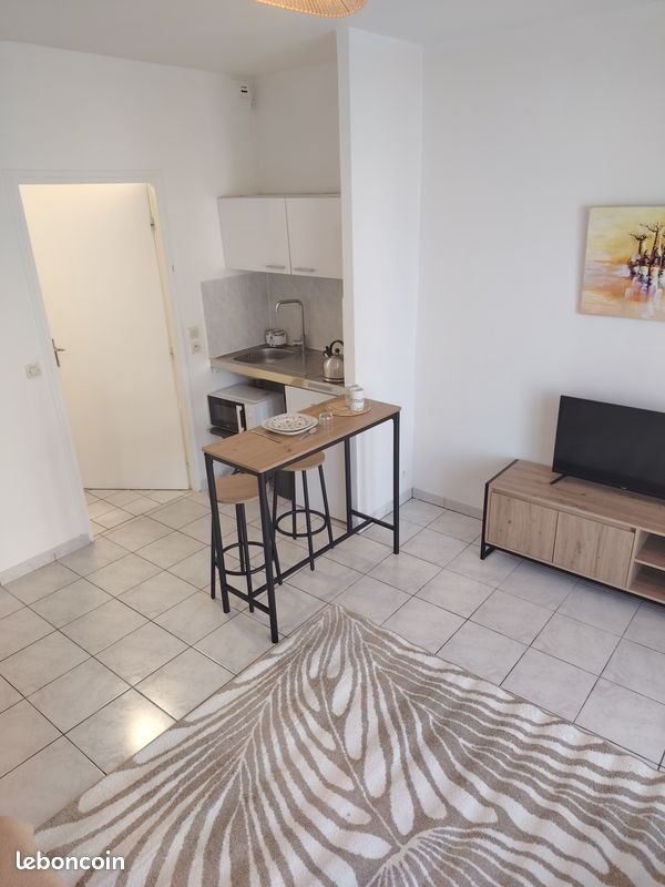 Appartement à louer, 21m², Fourqueux