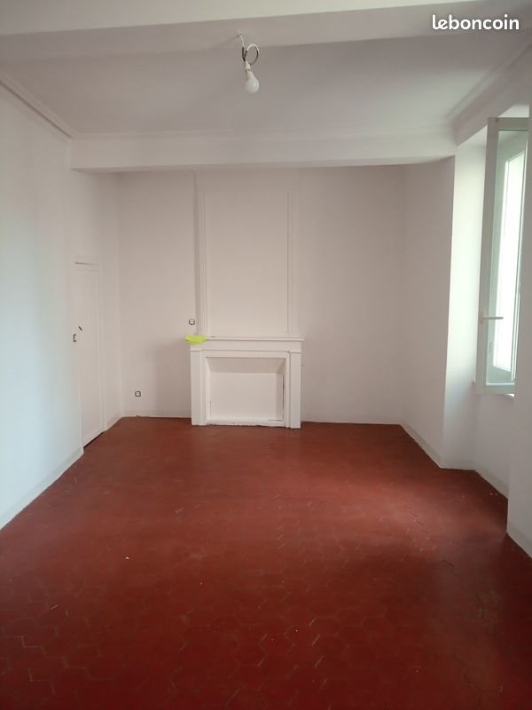 Appartement à louer, 60m², Lasalle