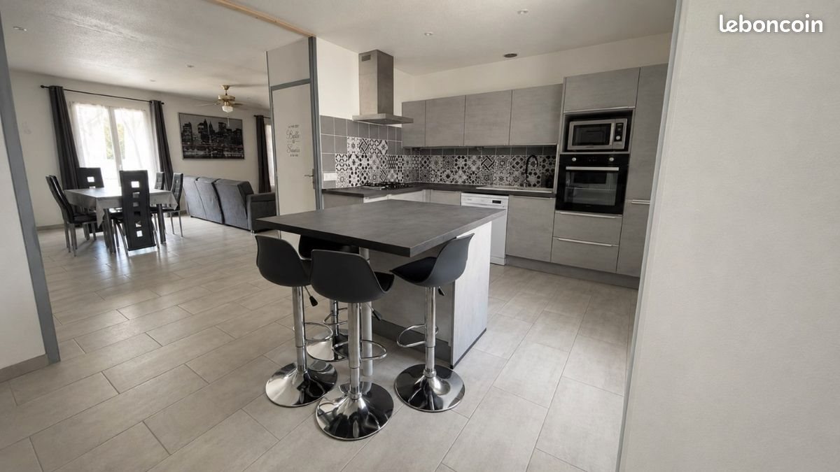 Maison à vendre, 106m², Meyrannes