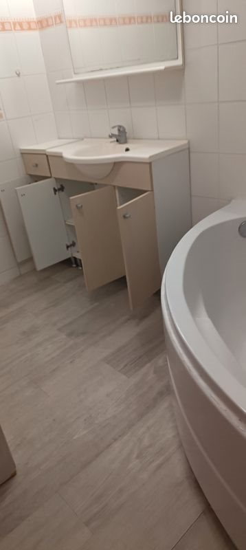 Appartement à louer, 60m², Tautavel