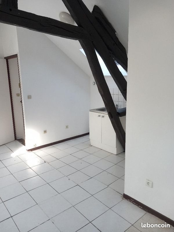 Appartement à louer, 29m², Voulx