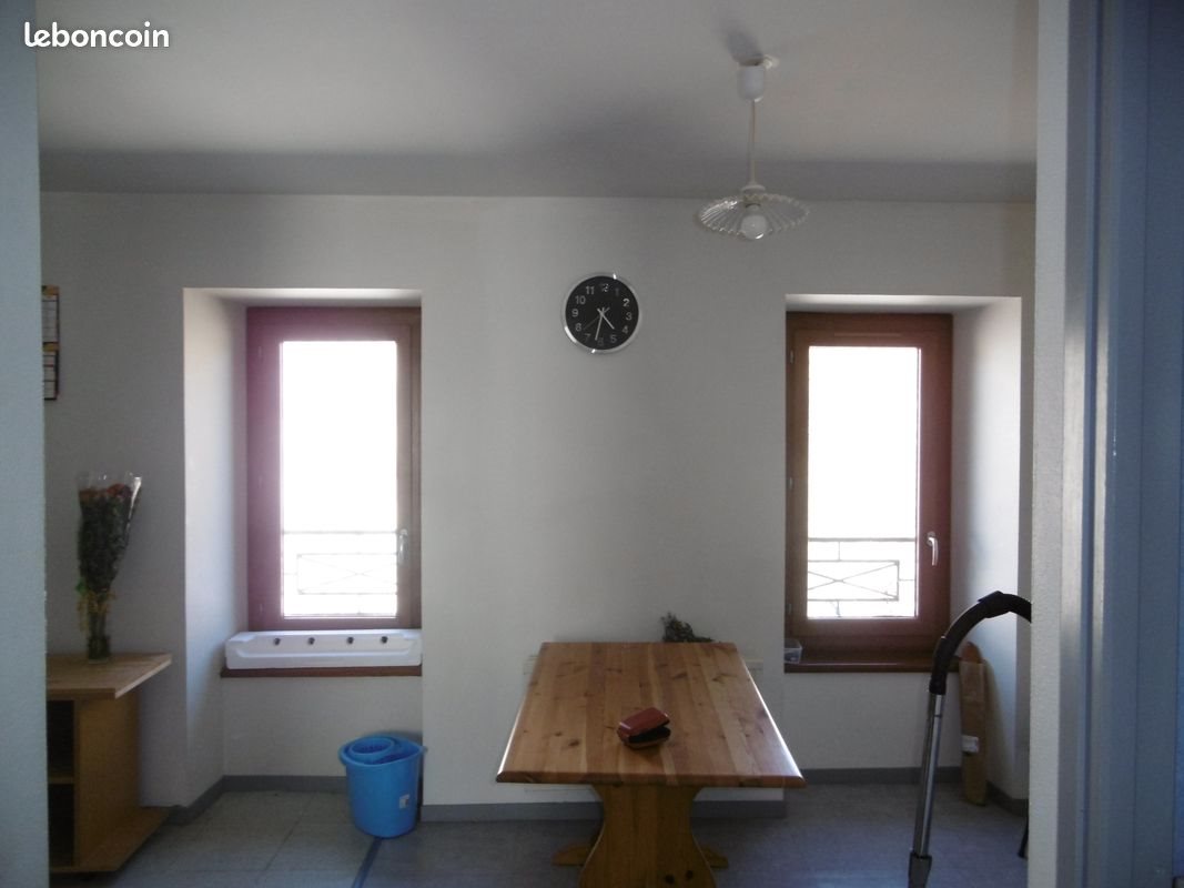 Appartement à louer, 26m², Laguiole