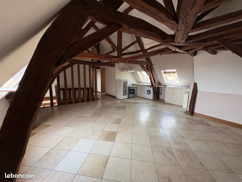 Appartement à louer, 76m², Auxerre