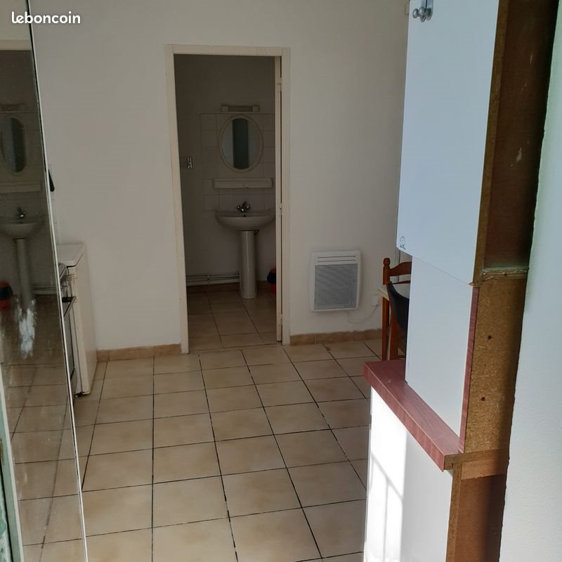 Appartement à louer, 25m², La Seyne-sur-Mer