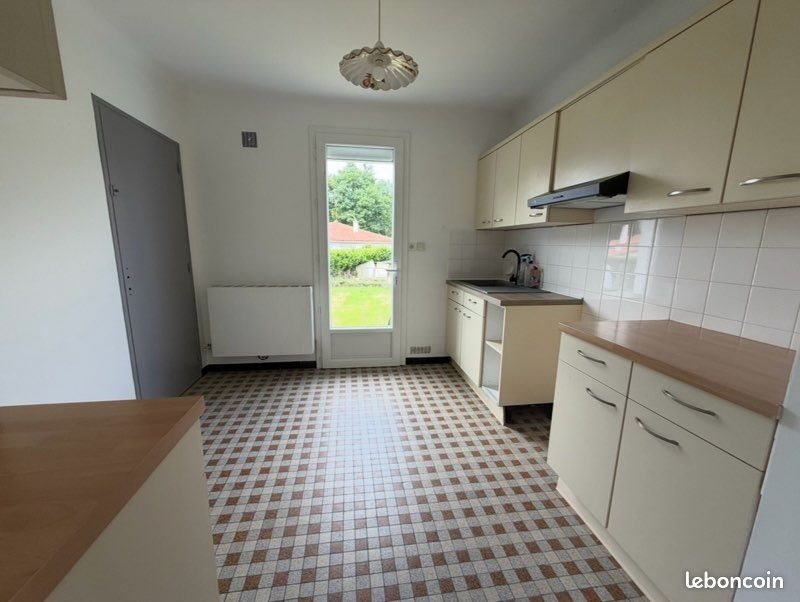 Maison à louer, 68m², Parthenay