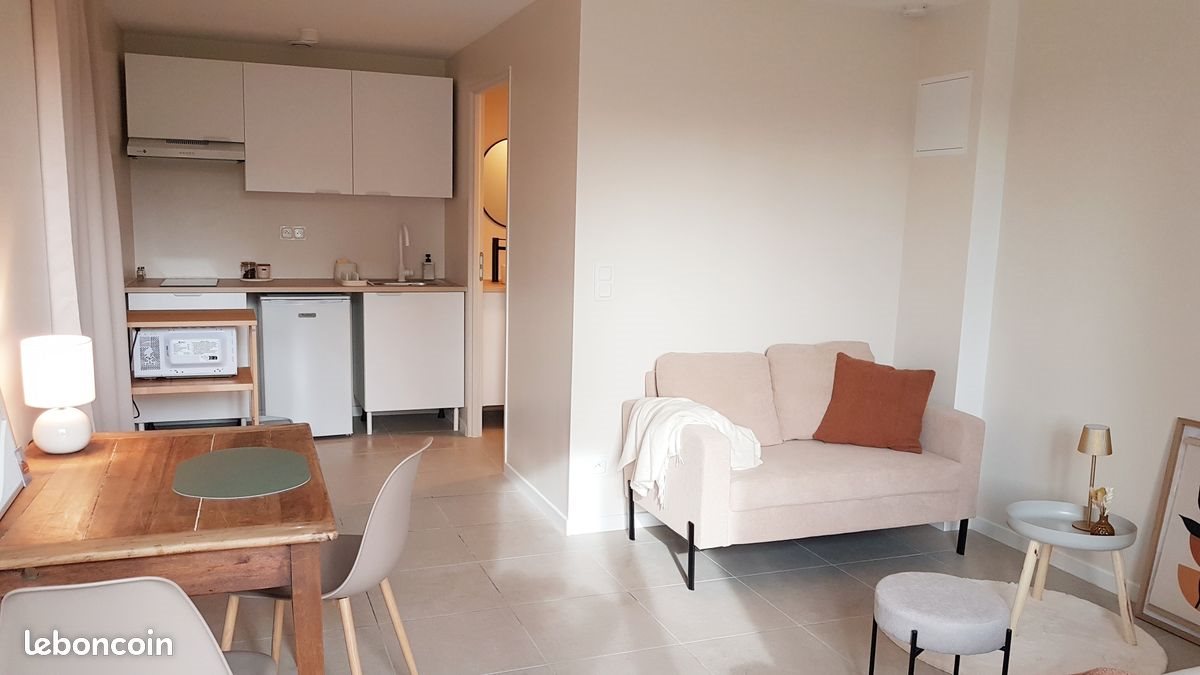 Appartement à louer, 25m², Villefranche-de-Rouergue