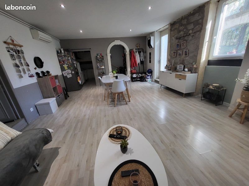 Appartement à louer, 55m², Saint-Rémy-de-Provence