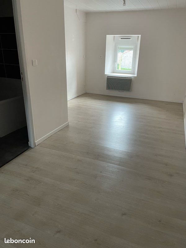 Appartement à louer, 70m², Siaugues-Sainte-Marie