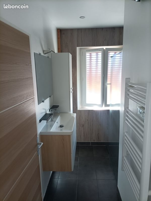 Appartement à louer, 50m², Vergongheon