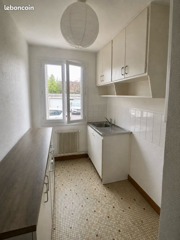 Appartement à louer, 53m², Talence