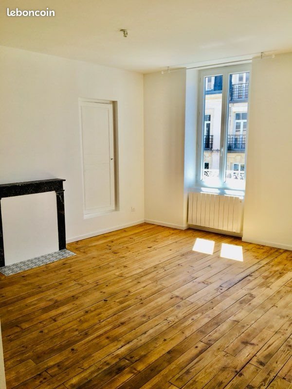 Appartement à louer, 45m², Châtel-Guyon