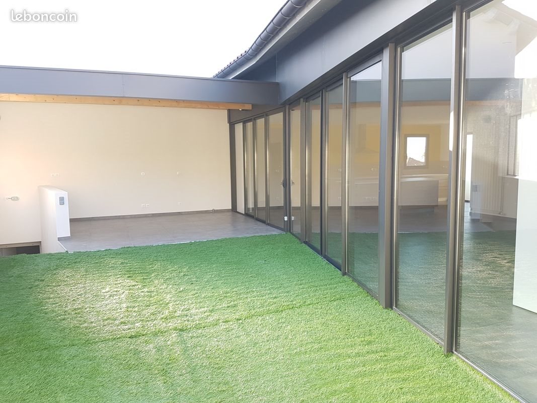 Maison à louer, 175m², Saint-Amour