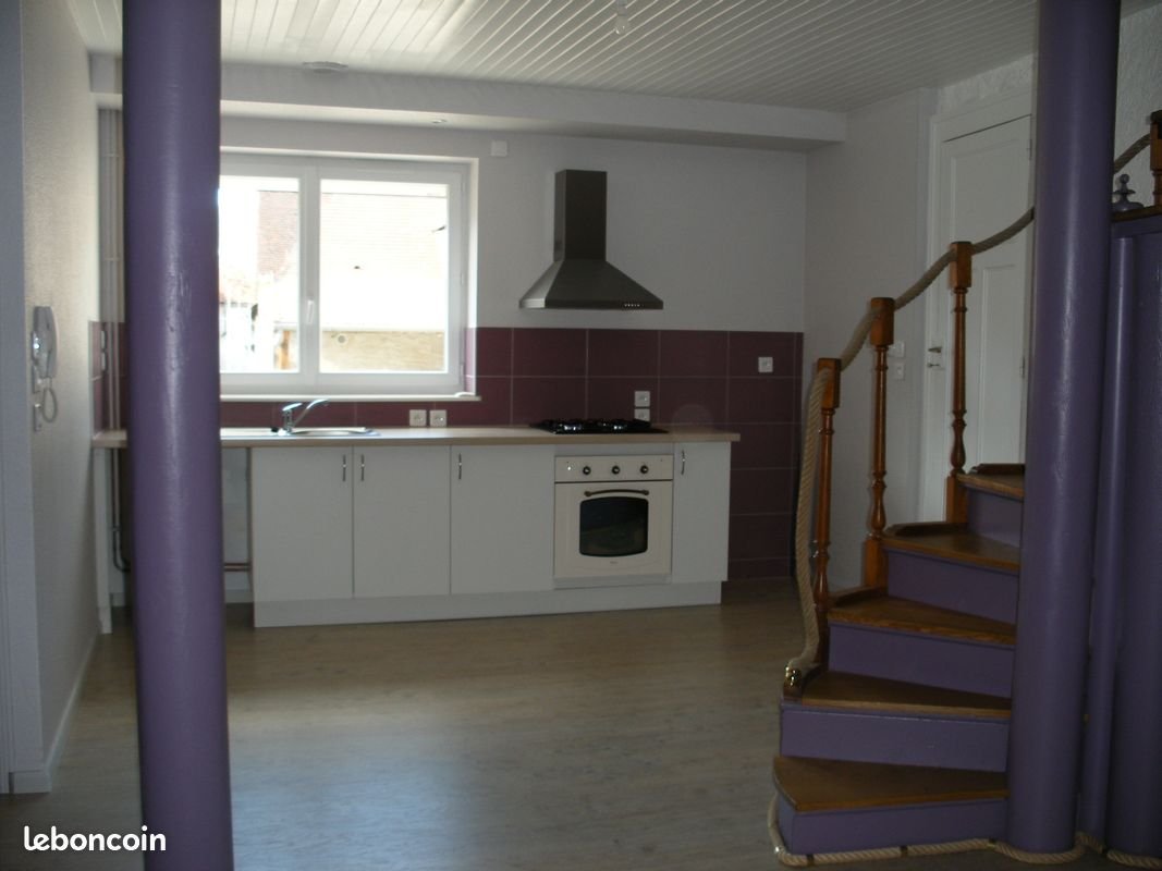 Appartement à louer, 135m², Montmarault