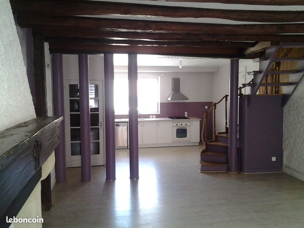 Appartement à louer, 135m², Montmarault