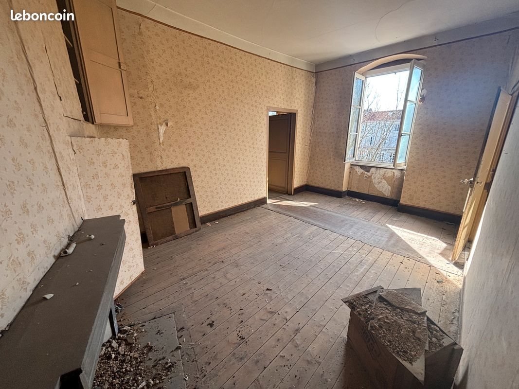 Appartement à vendre, 79m², Lons-le-Saunier