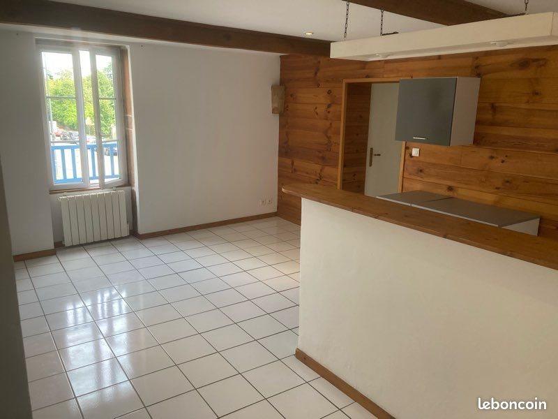 Appartement à louer, 42m², Mâcon