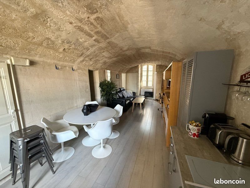 Appartement à louer, 45m², Villeneuve-lès-Avignon