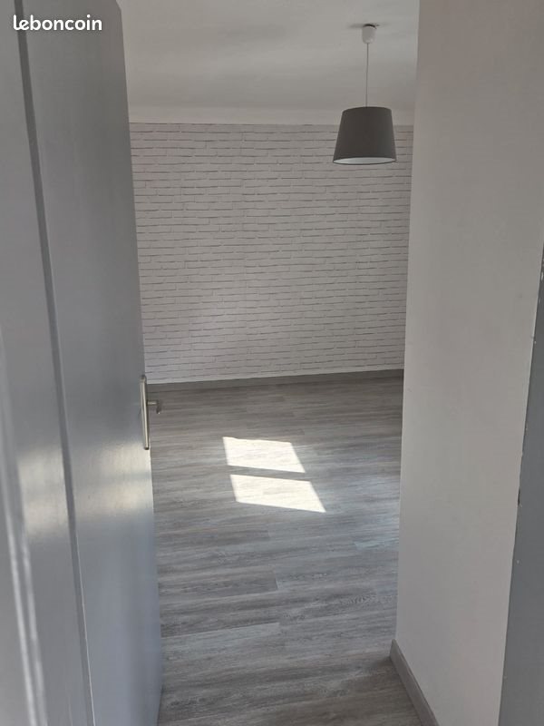 Appartement à louer, 63m², Richemont