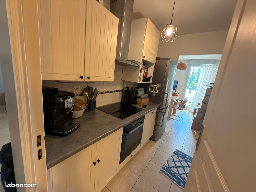 Appartement à louer, 71m², Marseille 9ème