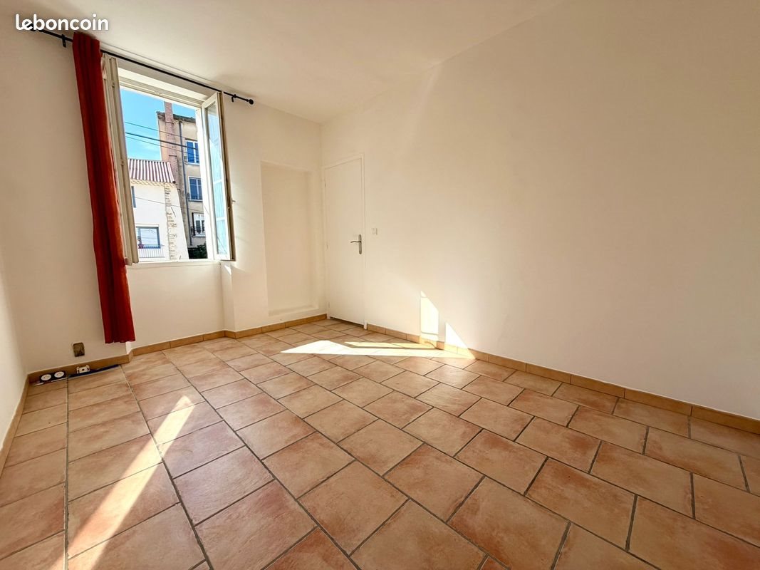 Appartement à louer, 41m², Orange