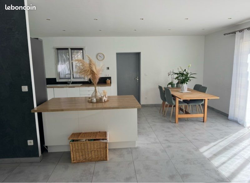 Maison à vendre, 165m², Solliès-Toucas