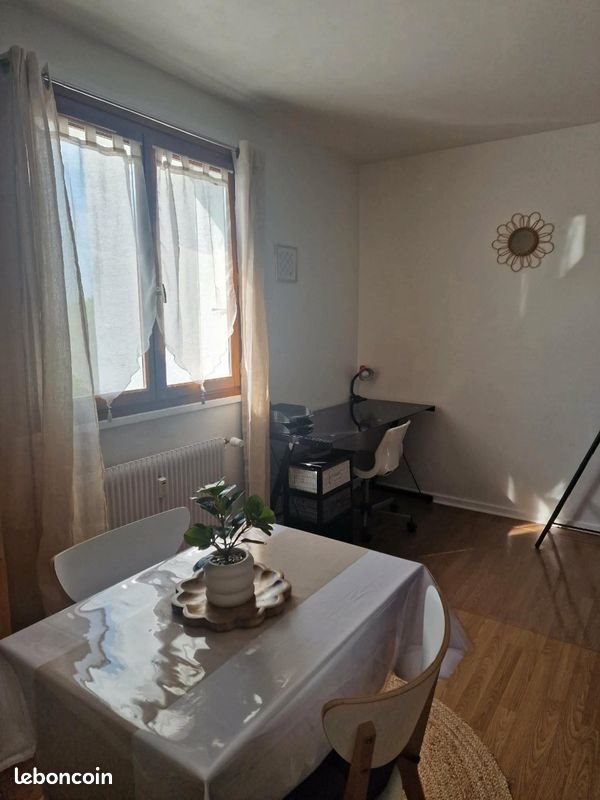 Appartement à louer, 18m², Clermont-Ferrand