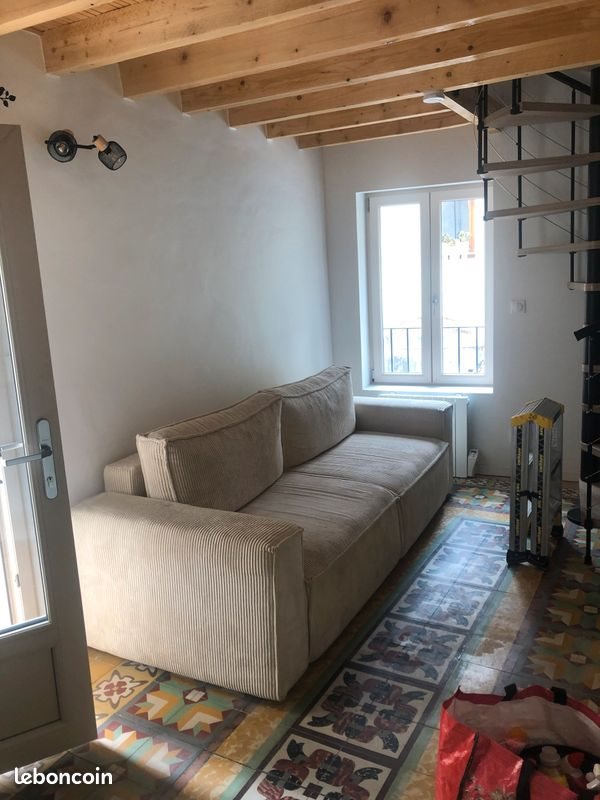 Appartement à louer, 30m², Lagnes