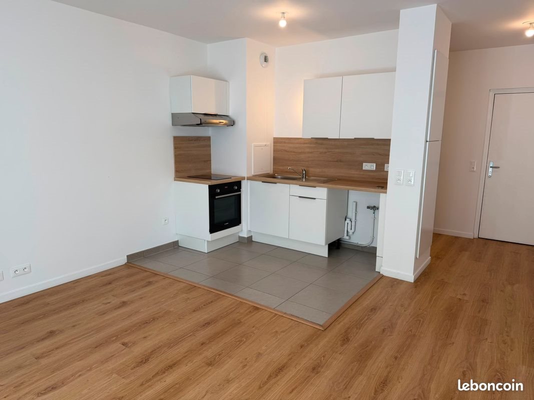 Appartement à louer, 46m², Reims