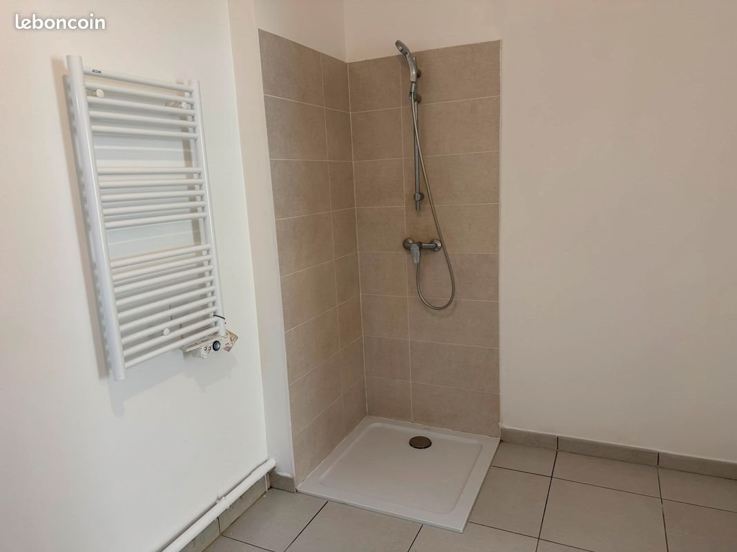 Appartement à louer, 46m², Reims
