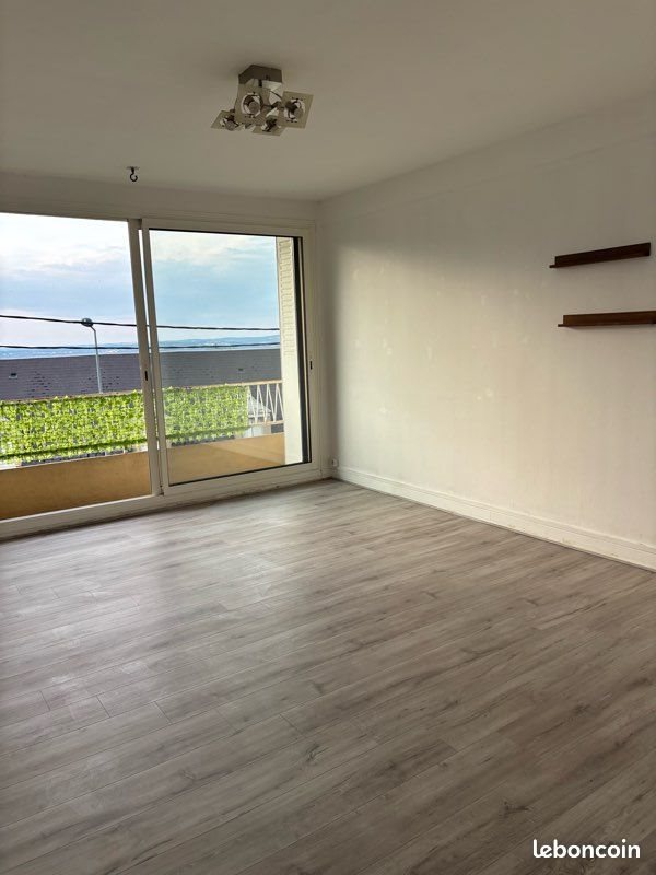Appartement à louer, 62m², Guéret