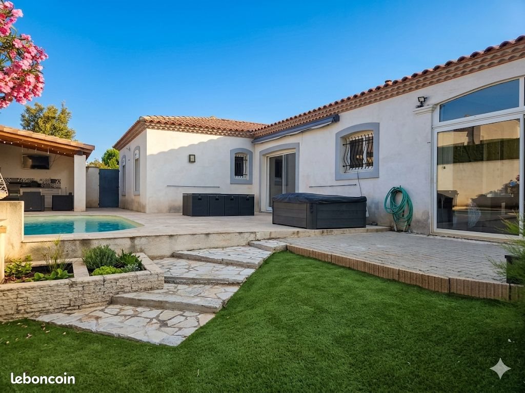 Maison à vendre, 153m², Marguerittes