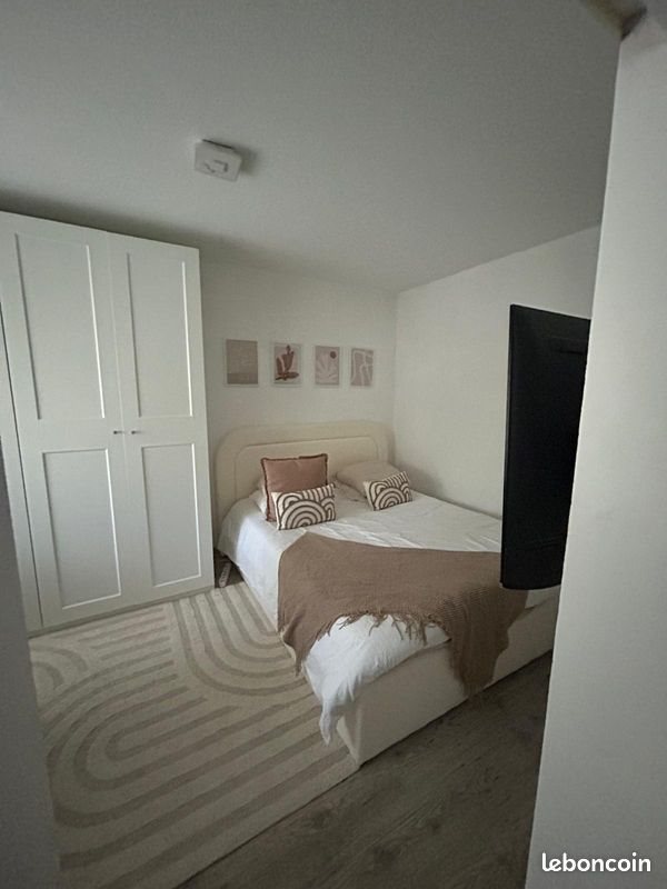 Appartement à louer, 65m², Gex